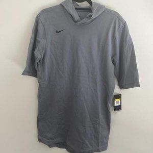 Nike, short sleeve gray top. Size small -tall. NWT.